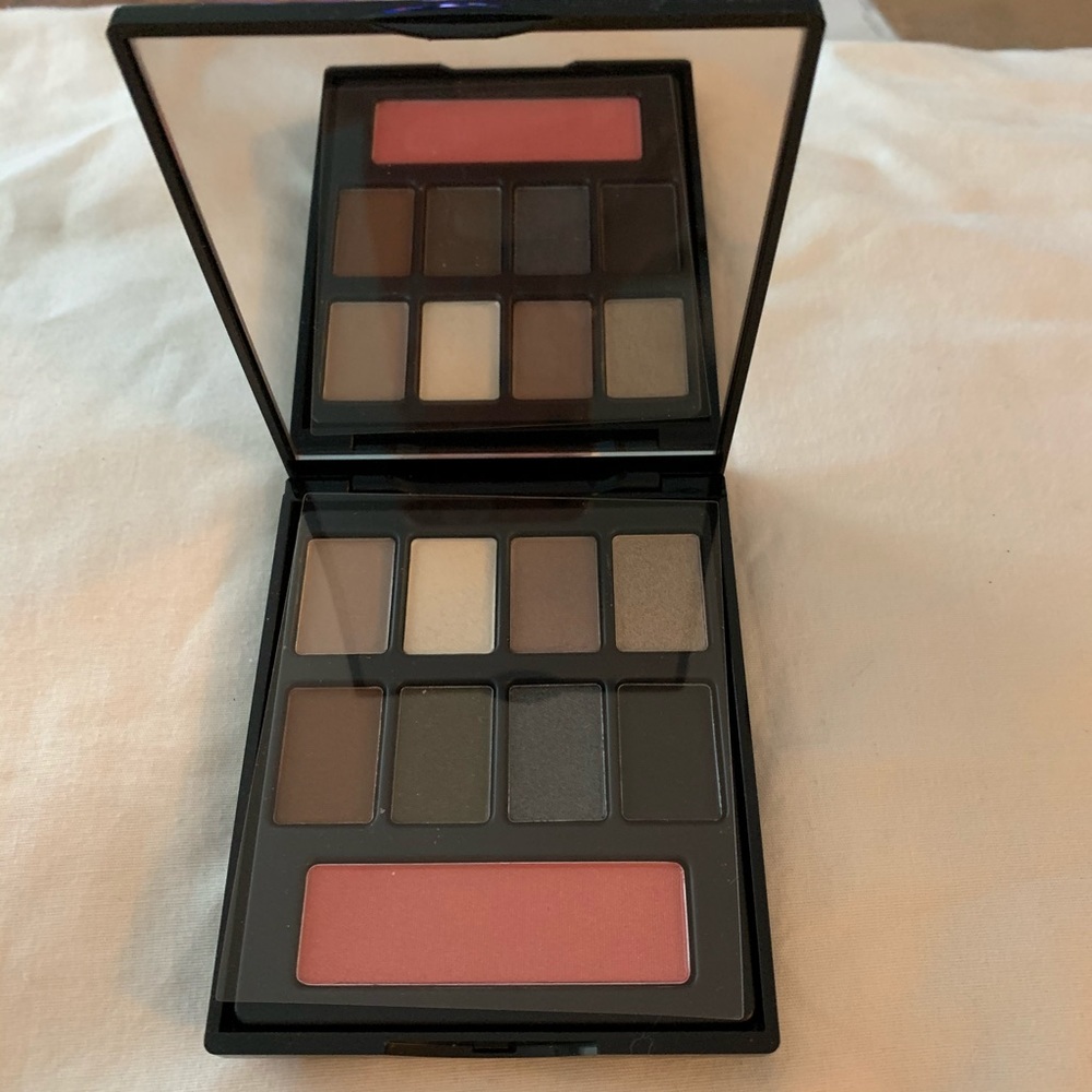 🌼 Elizabeth Arden Eye and Cheek Palette Sunburst